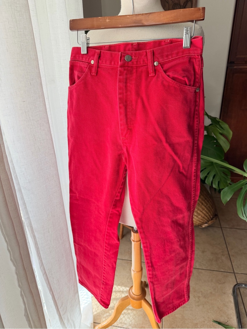 Vintage Wrangler Red High Rise Mom Jeans Women's Size 9 x 30 USA